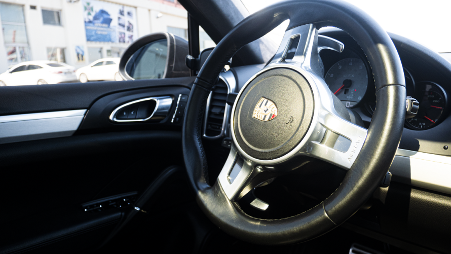 PORSCHE CAYENNE GTS 2014 - 14 | bex-auto.com