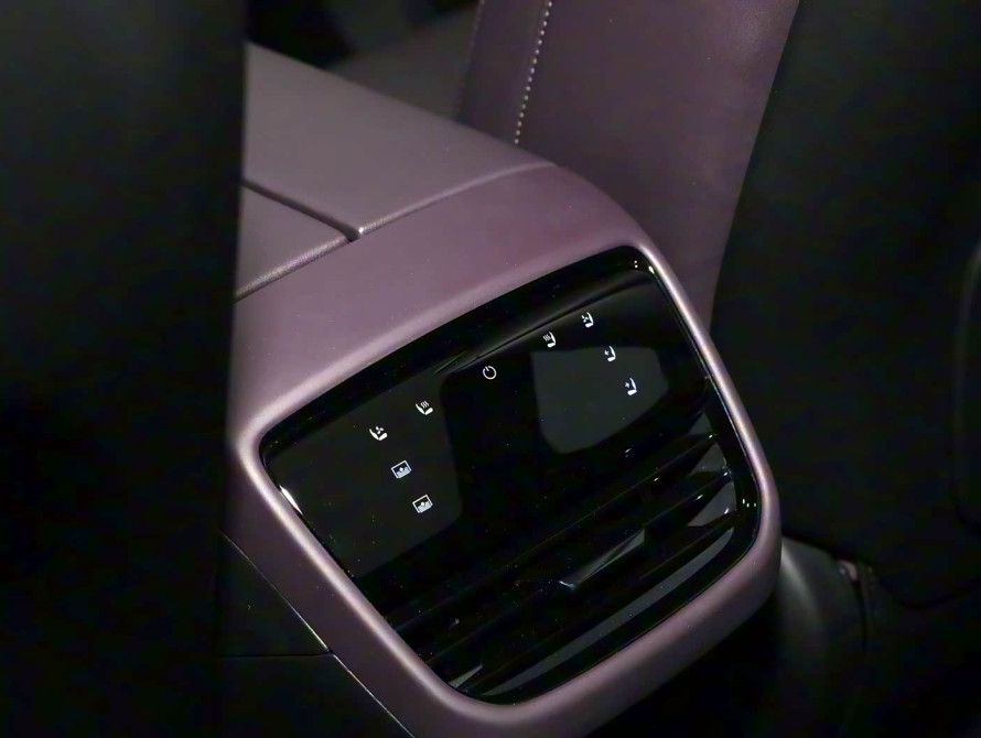 Mazda EZ-60 2025 Max - 51 Mazda EZ-60 2025 Max - 51 | bex-auto.com