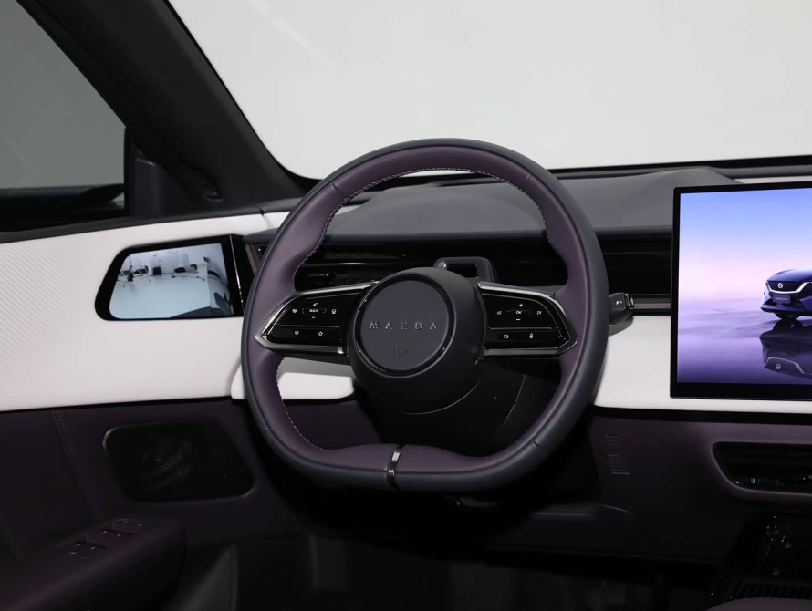 Mazda EZ-60 2025 Max - 15 Mazda EZ-60 2025 Max - 15 | bex-auto.com