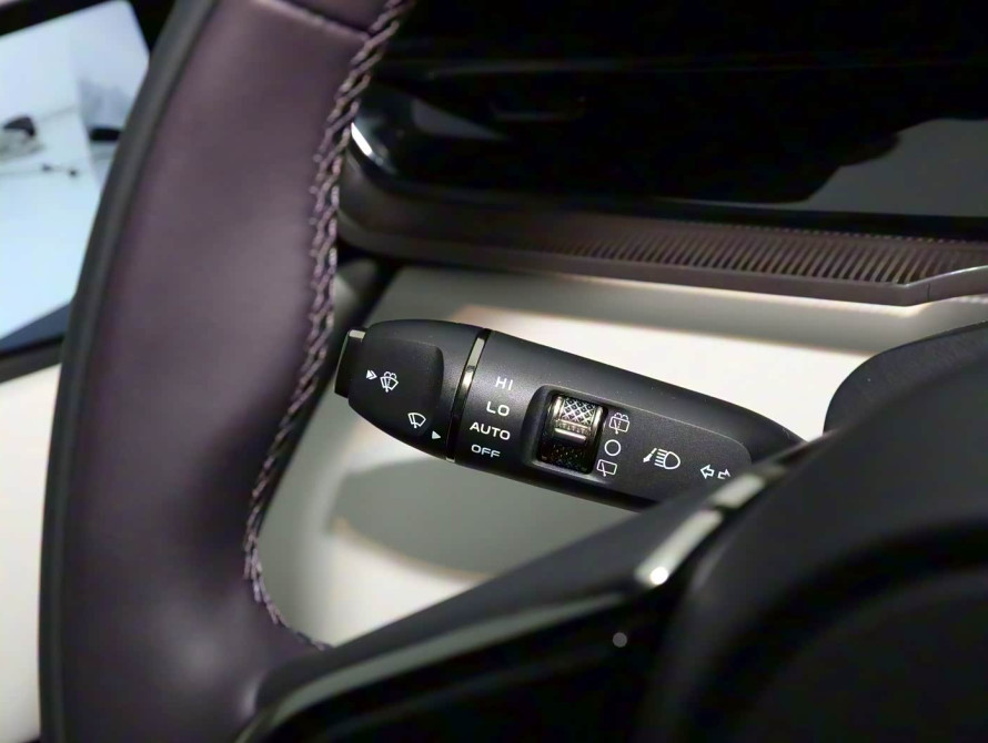 Mazda EZ-60 2025 Max - 20 Mazda EZ-60 2025 Max - 20 | bex-auto.com