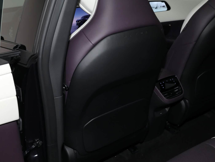 Mazda EZ-60 2025 Max - 50 Mazda EZ-60 2025 Max - 50 | bex-auto.com