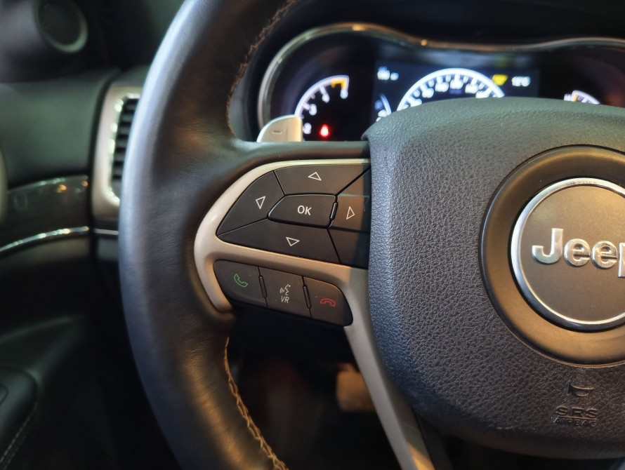 Jeep Grand Cherokee 2016 - 24 Jeep Grand Cherokee 2016 - 24 | bex-auto.com