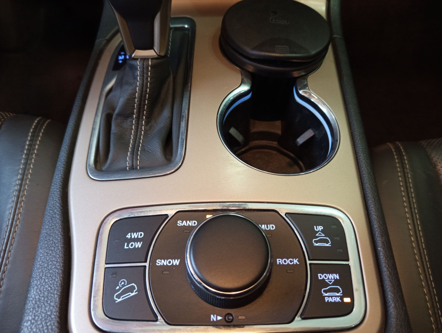 Jeep Grand Cherokee 2016 - 33 Jeep Grand Cherokee 2016 - 33 | bex-auto.com