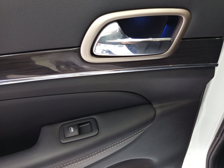 Jeep Grand Cherokee 2016 - 43 Jeep Grand Cherokee 2016 - 43 | bex-auto.com