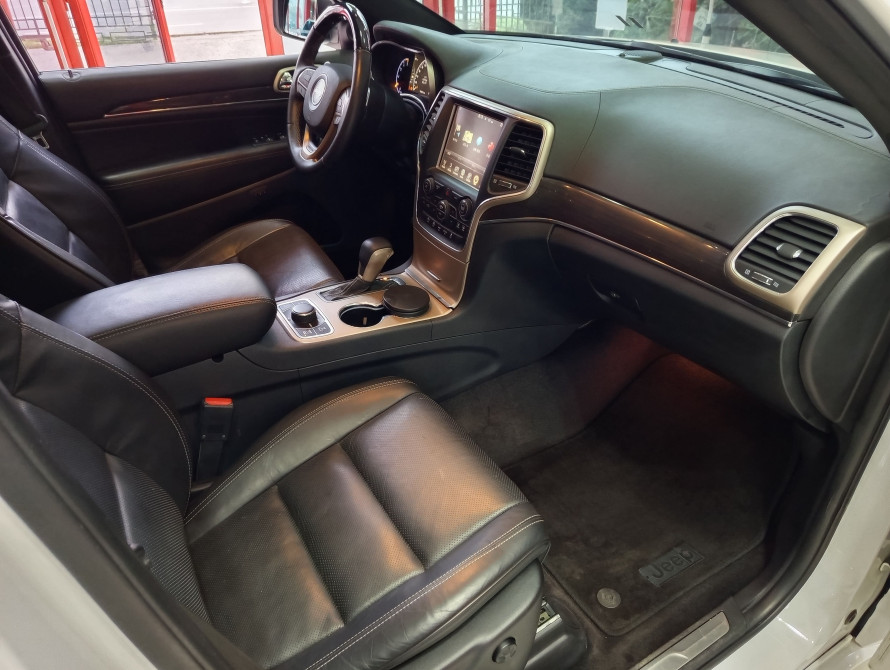 Jeep Grand Cherokee 2016 - 36 Jeep Grand Cherokee 2016 - 36 | bex-auto.com