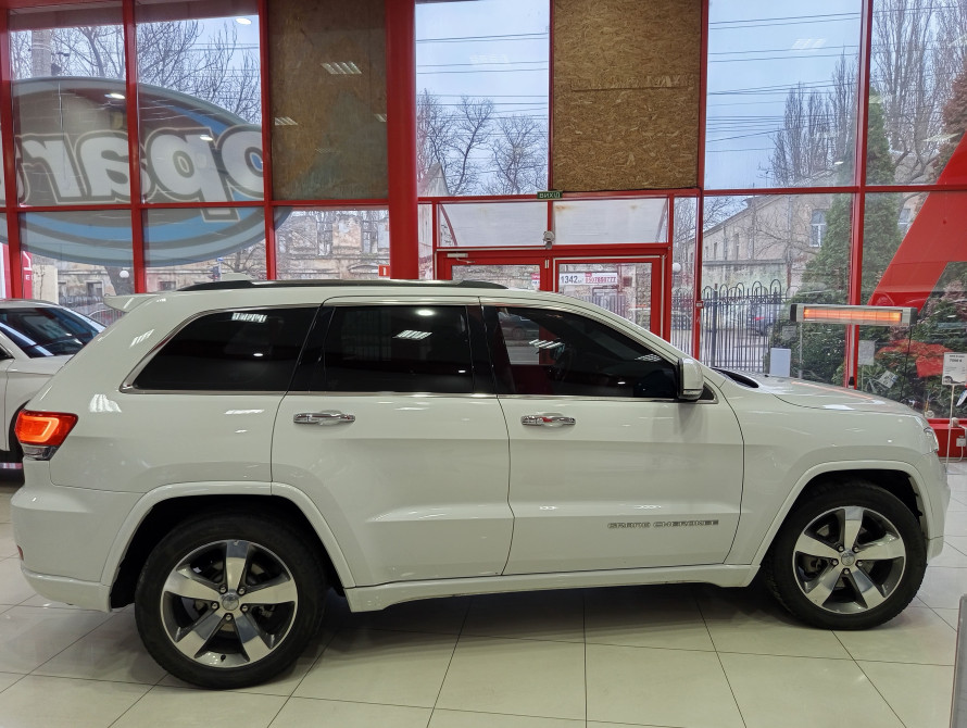 Jeep Grand Cherokee 2016 - 12 Jeep Grand Cherokee 2016 - 12 | bex-auto.com