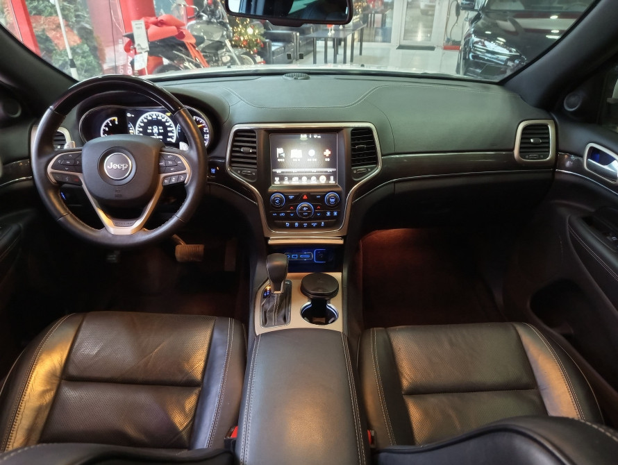 Jeep Grand Cherokee 2016 - 21 Jeep Grand Cherokee 2016 - 21 | bex-auto.com