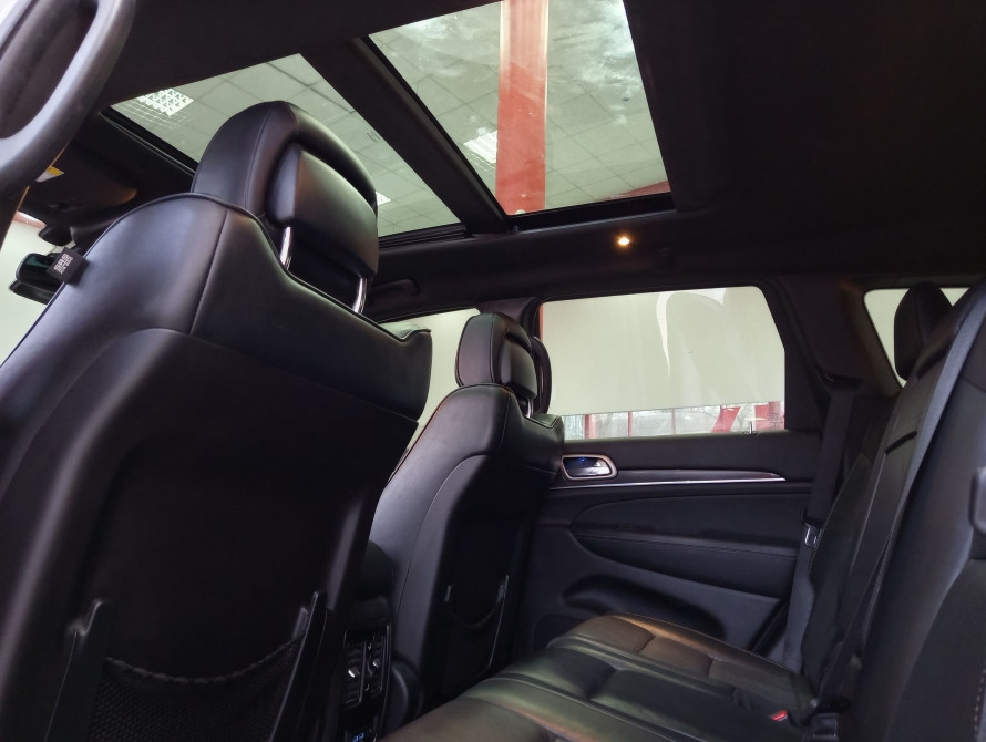 Jeep Grand Cherokee 2016 - 45 Jeep Grand Cherokee 2016 - 45 | bex-auto.com