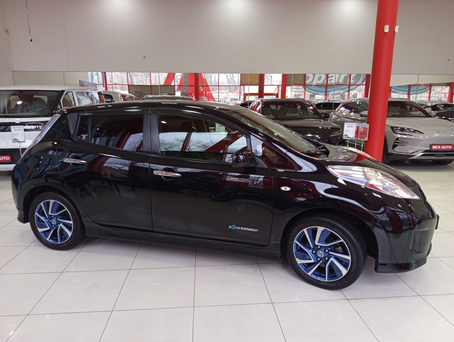 Nissan Leaf 2015 - 8 Nissan Leaf 2015 - 8 | bex-auto.com