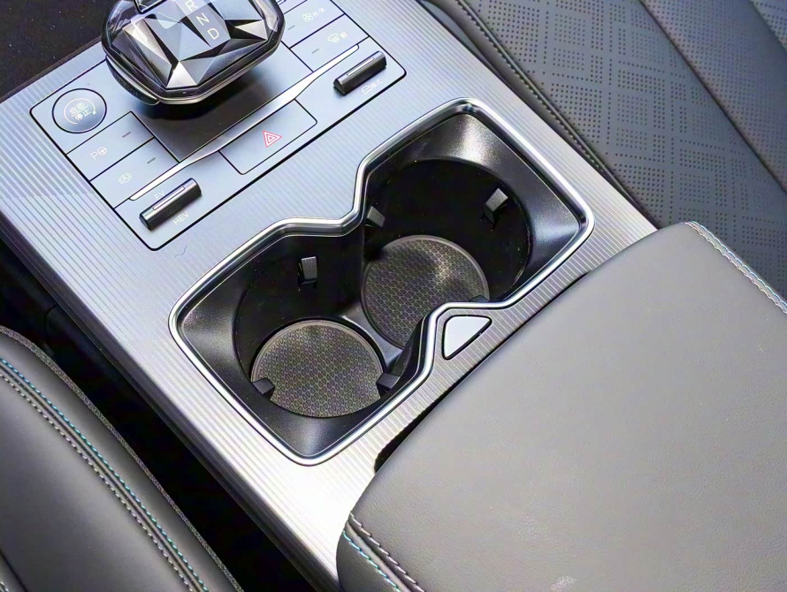 BYD Song L 2025 - 28 BYD Song L 2025 - 28 | bex-auto.com