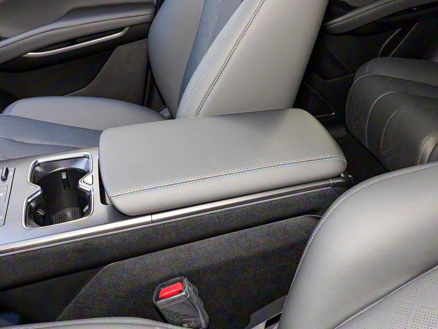 BYD Song L 2025 - 40 BYD Song L 2025 - 40 | bex-auto.com