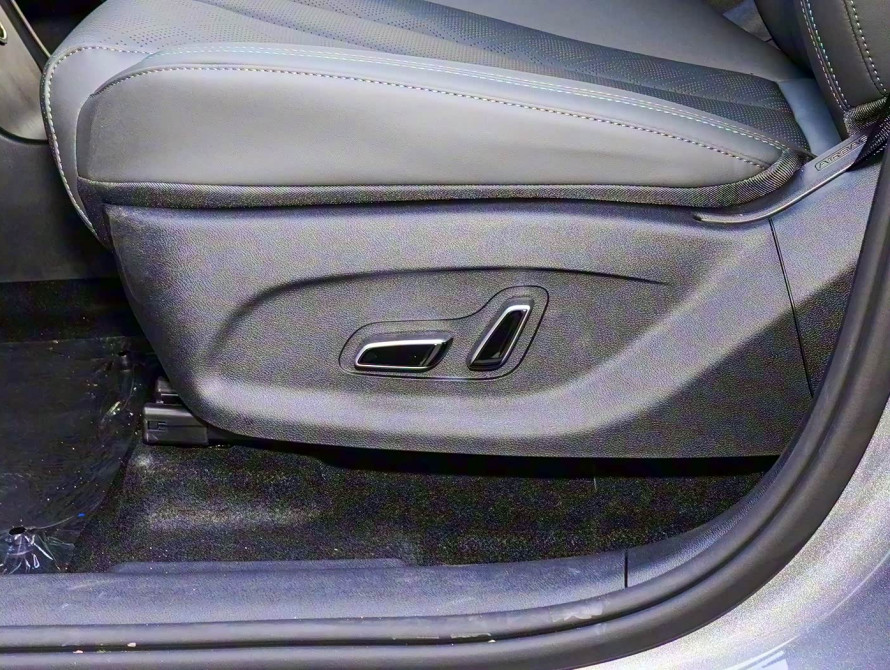 BYD Song L 2025 - 38 BYD Song L 2025 - 38 | bex-auto.com