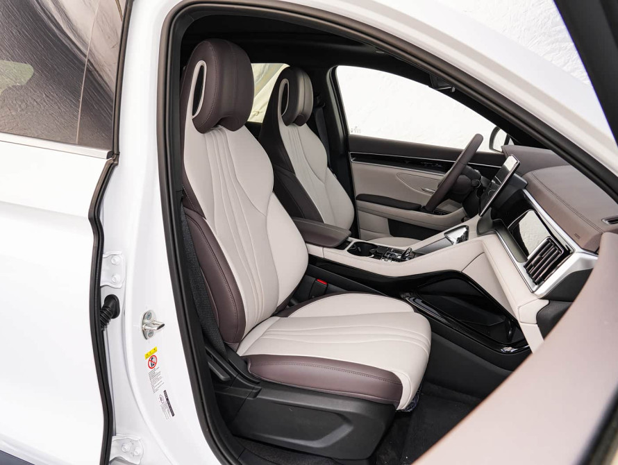 BYD Song Plus 2025 DM-i Premium - 38 BYD Song Plus 2025 DM-i Premium - 38 | bex-auto.com