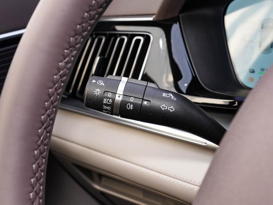 BYD Song Plus 2025 DM-i Premium - 16 BYD Song Plus 2025 DM-i Premium - 16 | bex-auto.com