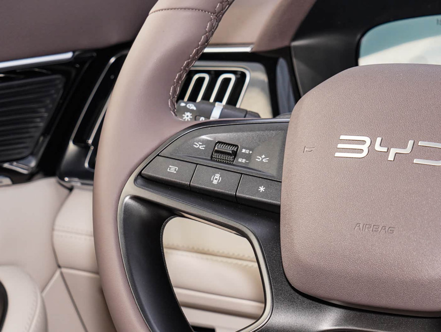 BYD Song Plus 2025 DM-i Premium - 14 BYD Song Plus 2025 DM-i Premium - 14 | bex-auto.com