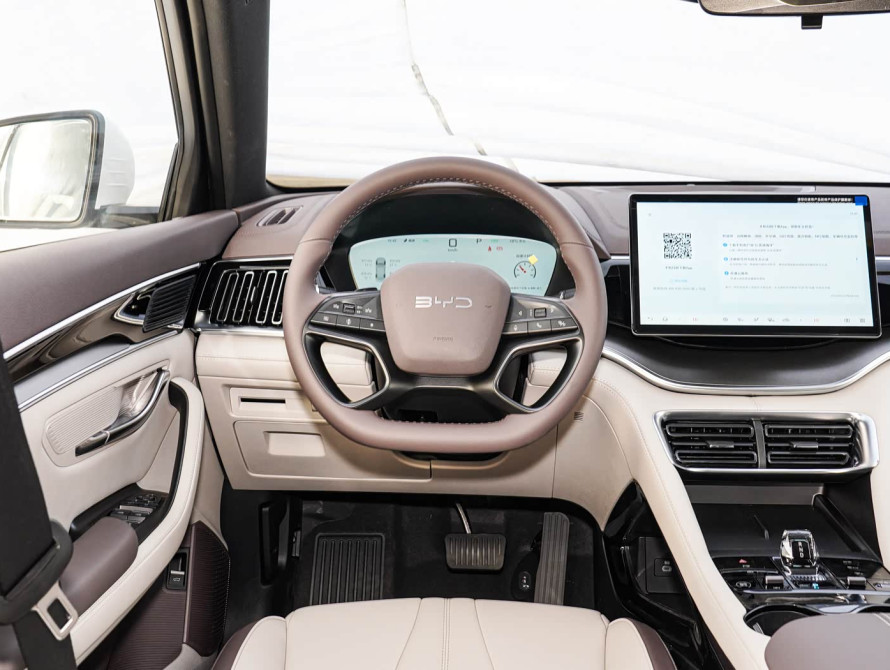 BYD Song Plus 2025 DM-i Premium - 9 BYD Song Plus 2025 DM-i Premium - 9 | bex-auto.com