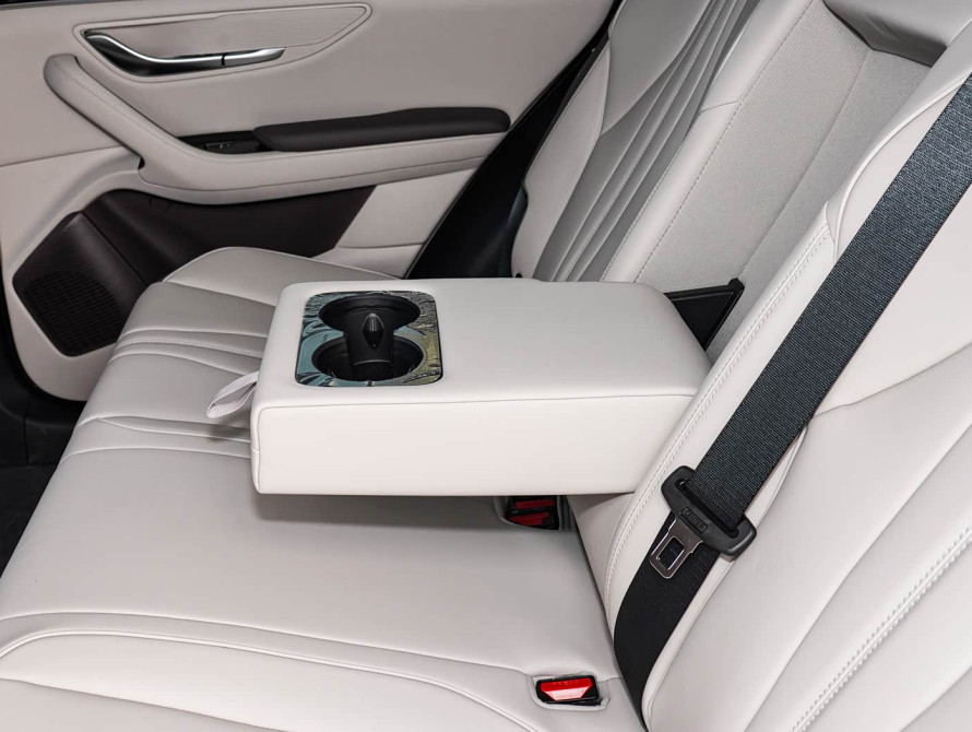 BYD Song Plus 2025 DM-i Premium - 36 BYD Song Plus 2025 DM-i Premium - 36 | bex-auto.com