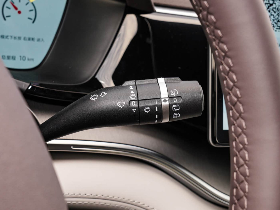 BYD Song Plus 2025 DM-i Premium - 17 BYD Song Plus 2025 DM-i Premium - 17 | bex-auto.com